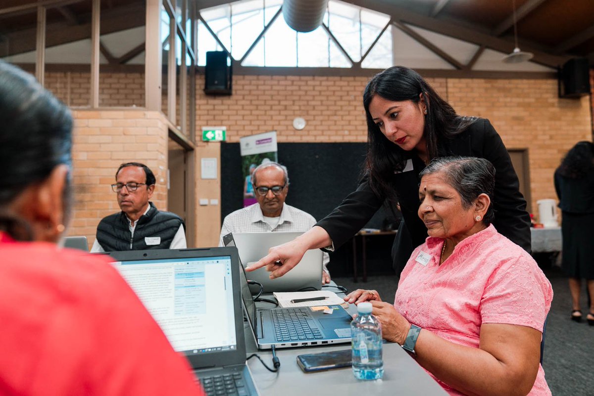 goodthingsaus's tweet image. We had the most joyous day yesterday hosting @AmandaRishworth at Boronia Multicultural Services, Sydney. Digital learners told the minister why #digitalskills in migrant communities matter and shared their personal digital skills stories. It was empowerment in action! @HOSTintl