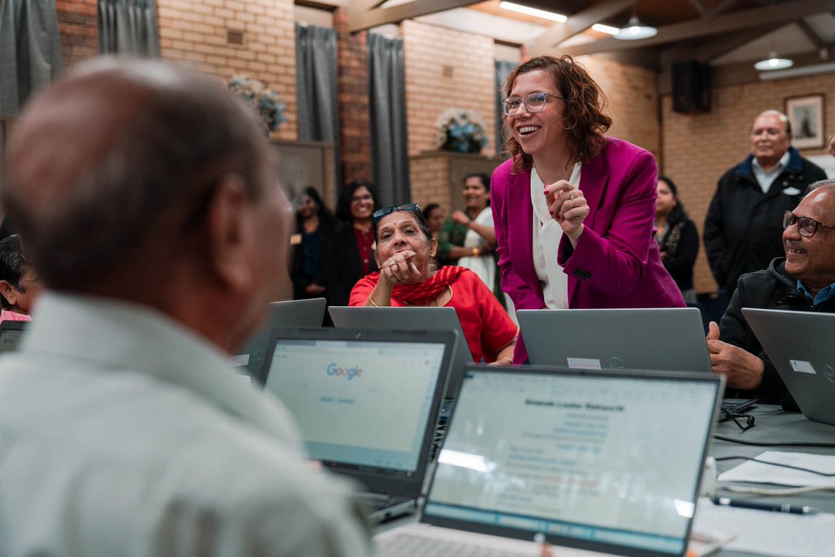 goodthingsaus's tweet image. We had the most joyous day yesterday hosting @AmandaRishworth at Boronia Multicultural Services, Sydney. Digital learners told the minister why #digitalskills in migrant communities matter and shared their personal digital skills stories. It was empowerment in action! @HOSTintl