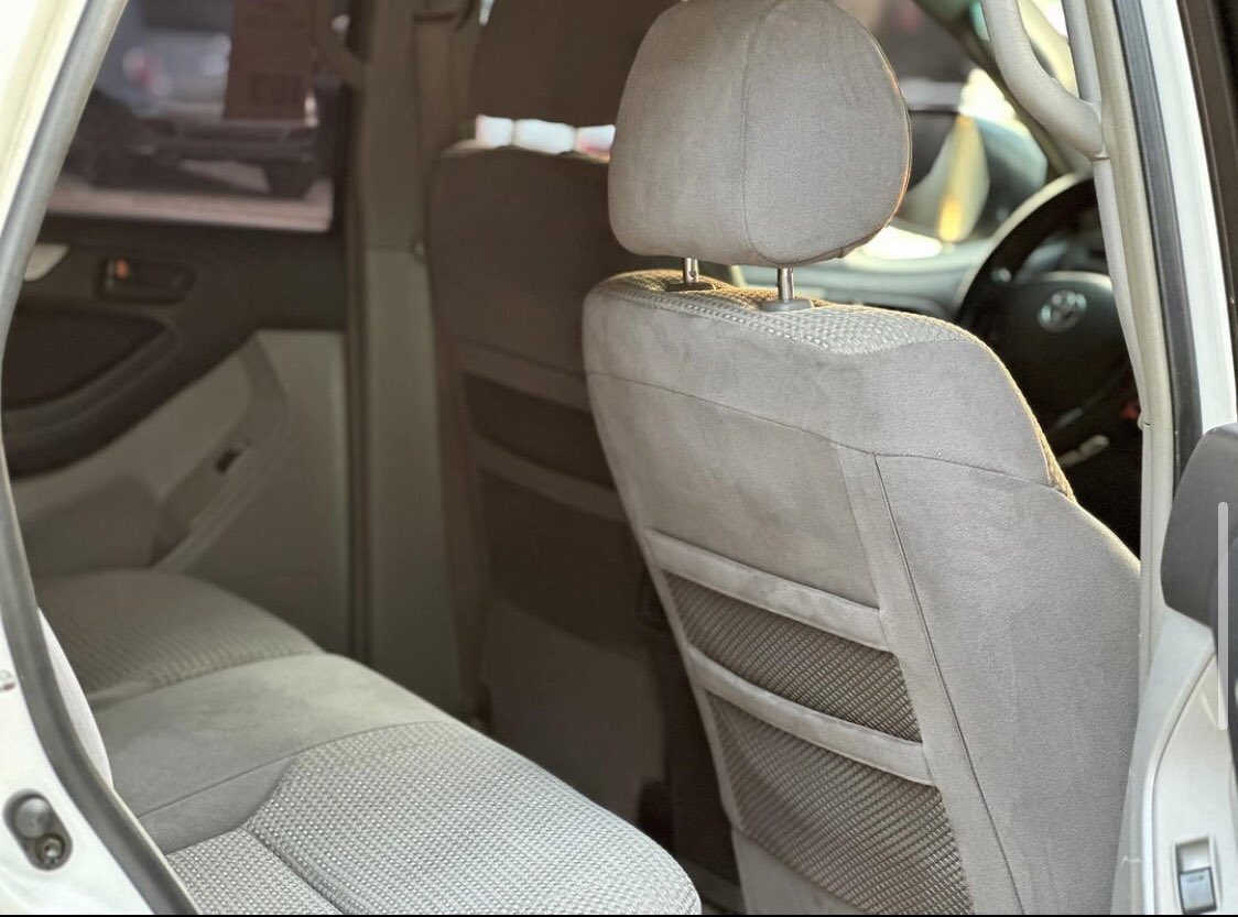Automall_ng's tweet photo. Extremely clean 4Runner 2003 model 
Belgium standard 
Price:4.5m
Duty: paid 
Location: Abuja 
 #niamey #longestrelationship 
@__yellows @aisha_yaGuda @moderate_ustaz @saamaccido_ @_hafsat_paki @Waspapping_ @Mvnaaa___ @aminullahie @aisha_shugaba @RahmahMlm @el_uthmaan Retweet pls https://t.co/o5Z1iliilo