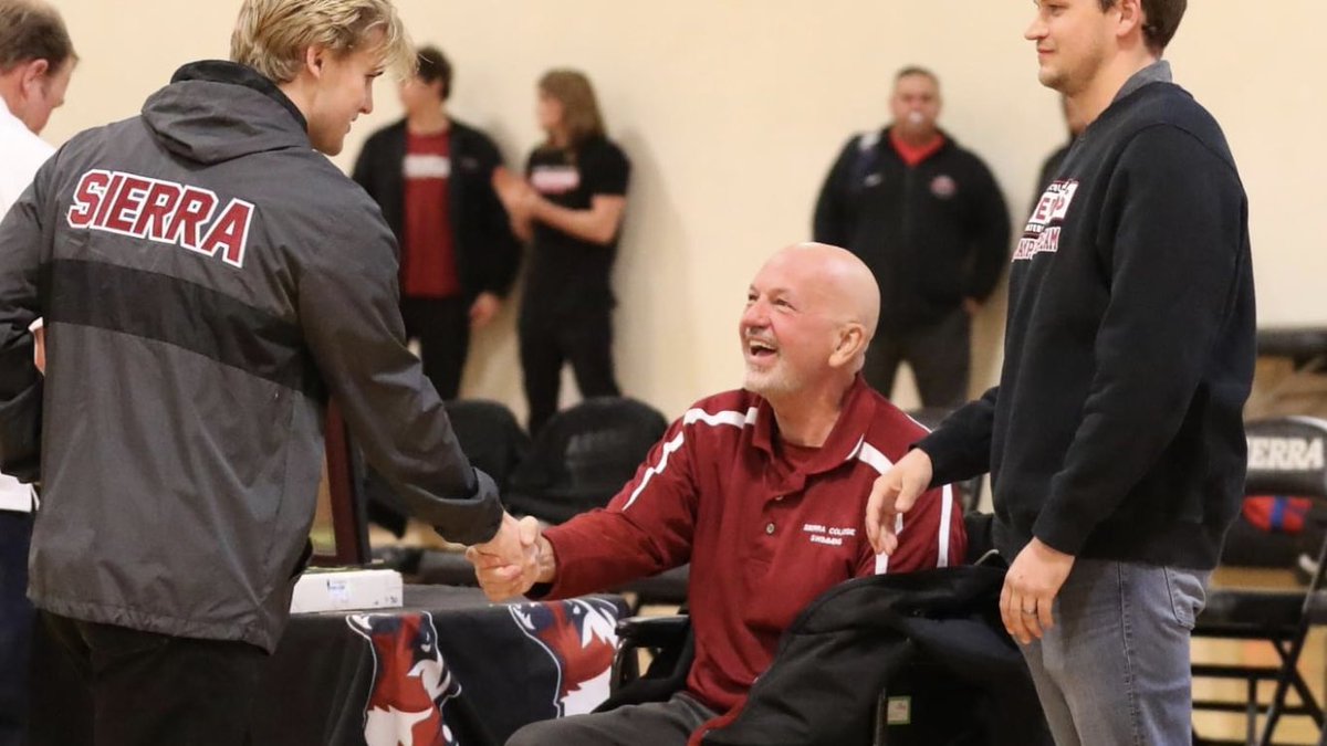 SacBee_JoeD's tweet photo. The region has lost one of its great water coaches in Bruce Hastie, who boomed of personality & achievement. He lost his battle with brain cancer but never his spirit. 
Coached @JesuitHighSac to 13 @cifsjs championships in swimming & water polo & kept on winning with @SierraSports College. Traveled the world to grow the sport.
Photos: @Leniespictures