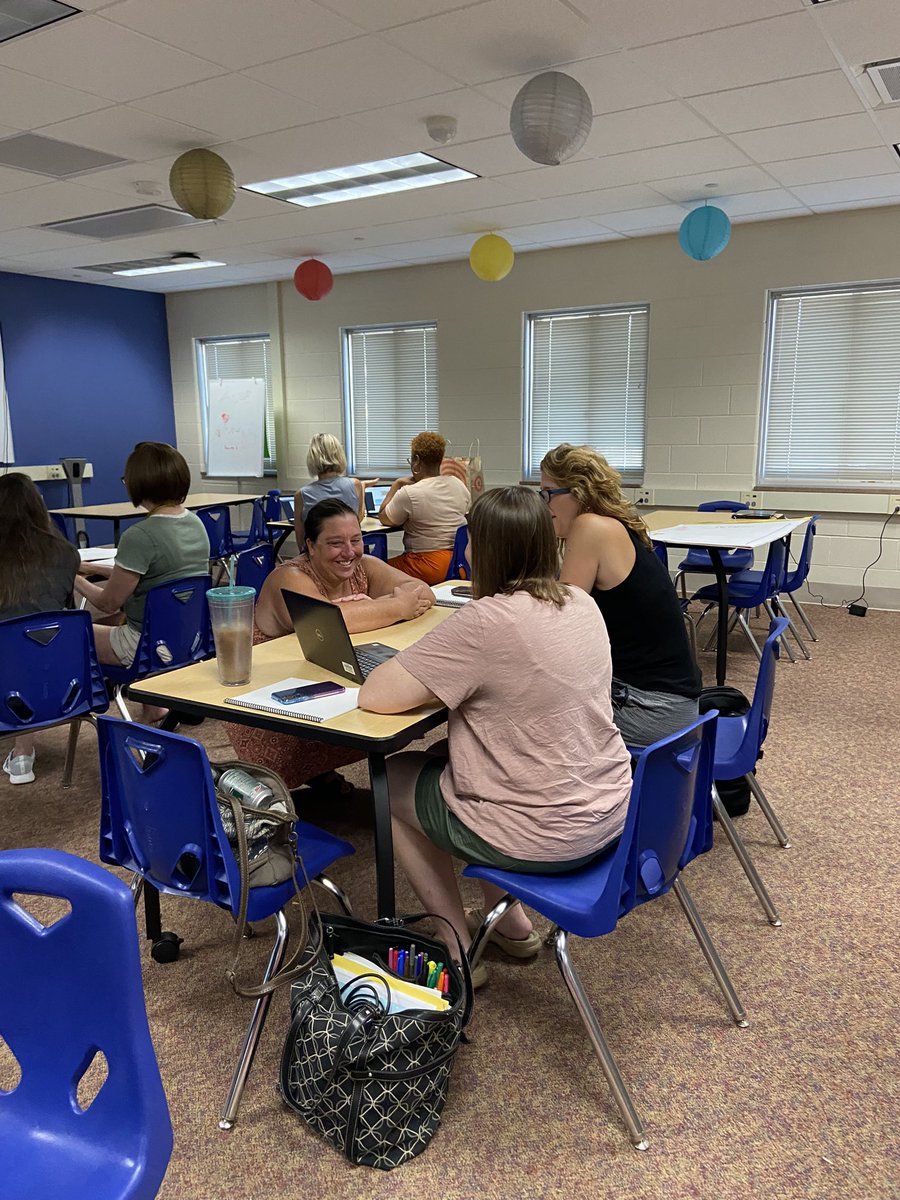 Principal_BHall's tweet image. RAS learning about bridge 2 read! Implementation of SOR.  @BridgetCD_Hall