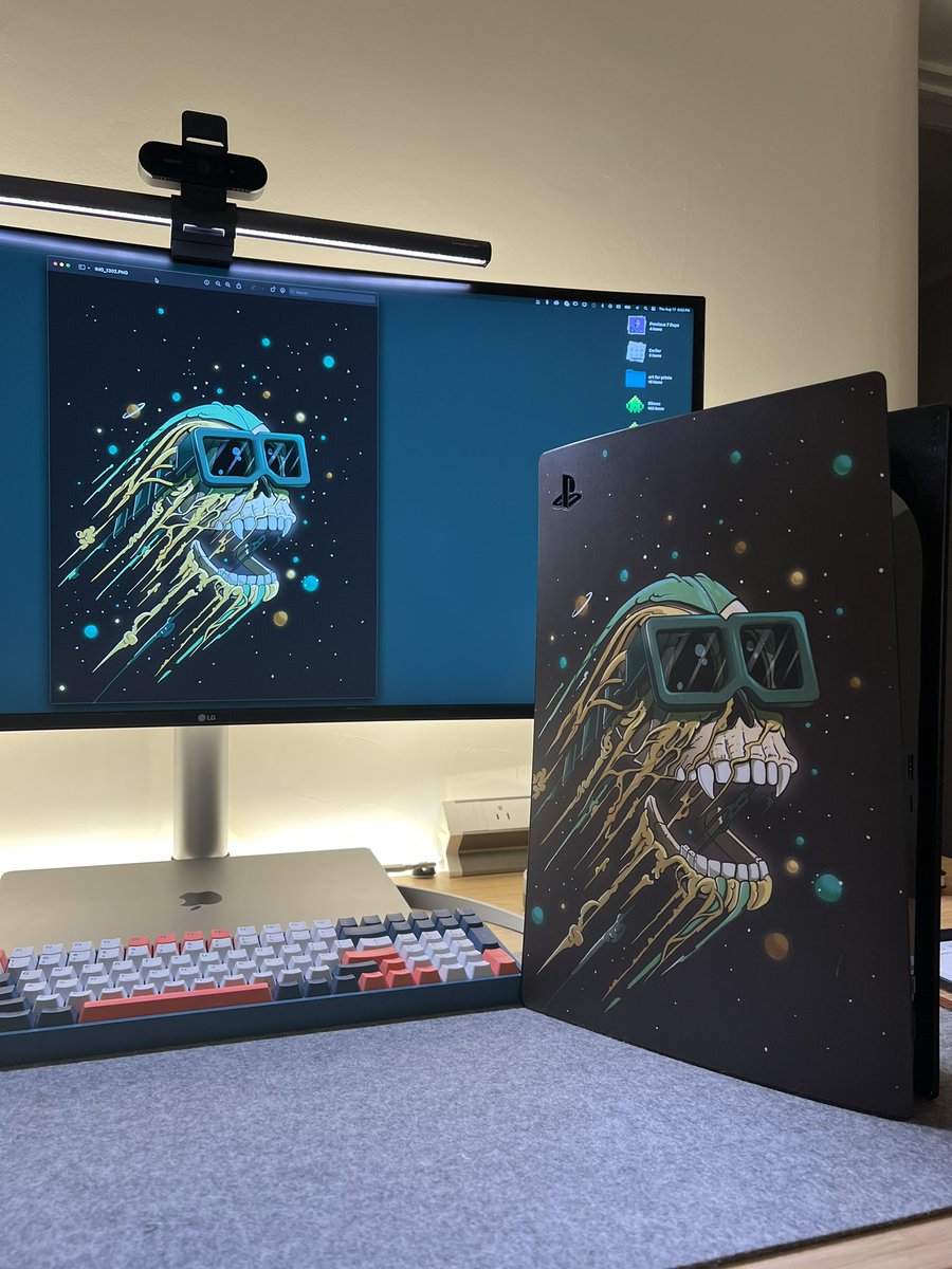 SCUMSOL's tweet photo. Custom 1/1 PS5 was shipped to @casanova_queenn this week. 

Thanks for participating in our discord events. You’re an absolute legend and gift to this space. 

Will be minting the below piece as a 1:1 and sending to your wallet as well. 

🤲🏽⏳ https://t.co/zzcagFPIJV