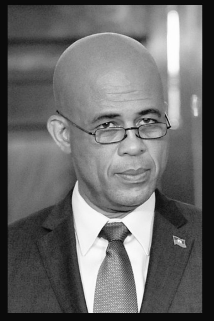 JaudeO's tweet photo. "Ann eseye ak yon vagabon " 1 senp ti pawòl griyen dan,fè dega ki ap pran plis pase 50 tan pou repare.Nan sèlman 10 lane(Phtk) ratibwaze tt resous peyi a nèt. Yo gaspiye lajan petro,sa pa sifi tjou yo gaspiye lavni jenès la.Yo gangsterize tout ti rakwen peyi a.#batchenantannmètli https://t.co/Hf1I0qTFrY