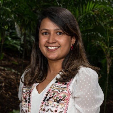 #MondayMeet

Meet <a href="/DilkiJayasinghe/">Dilki Jayasinghe</a>!🙋🏾‍♀️With a background in statistics, Dilki joined our team as a PhD Candidate in 2019 to research the natural history and spatial distribution of naevi. She completed her PhD this year and continues to work in this research area as a postdoc!🎓