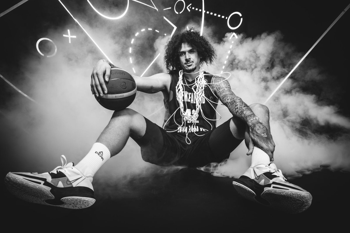 Isaac Fotu 🤙🏽 tweet media