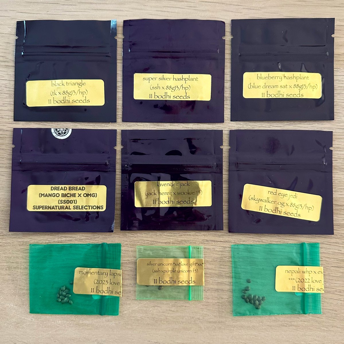 Mr. Thailand Grow tweet media