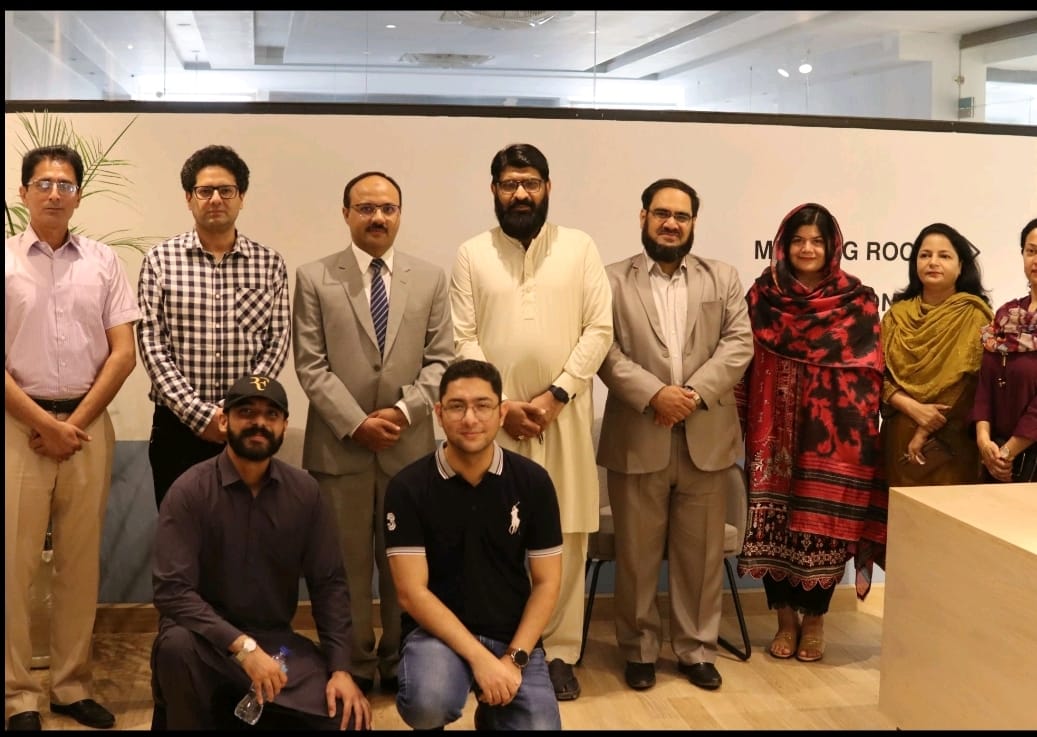 CUIofficial's tweet photo. #CUI has established an MoU with #Arbisoft for converting #CS Final Year Projects into open source products and contributing in redesigning the curriculum, aiming to integrate practical industry approaches into academic studies.

#CUINews #CUIOfficial #COMSATS #COMSATSUniversity https://t.co/0uRorN6gtP