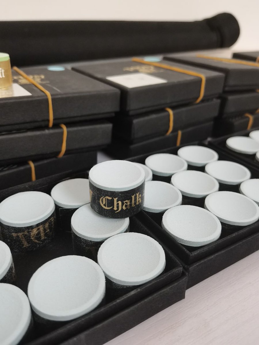 billiardking_'s tweet image. [What's in my billiard storage? ]
These are the TAOM chalks that just arrived today, in fact there are more in the warehouse than in the picture~
#Konllen #poolcue #billiards #BILLIARDCHALK
