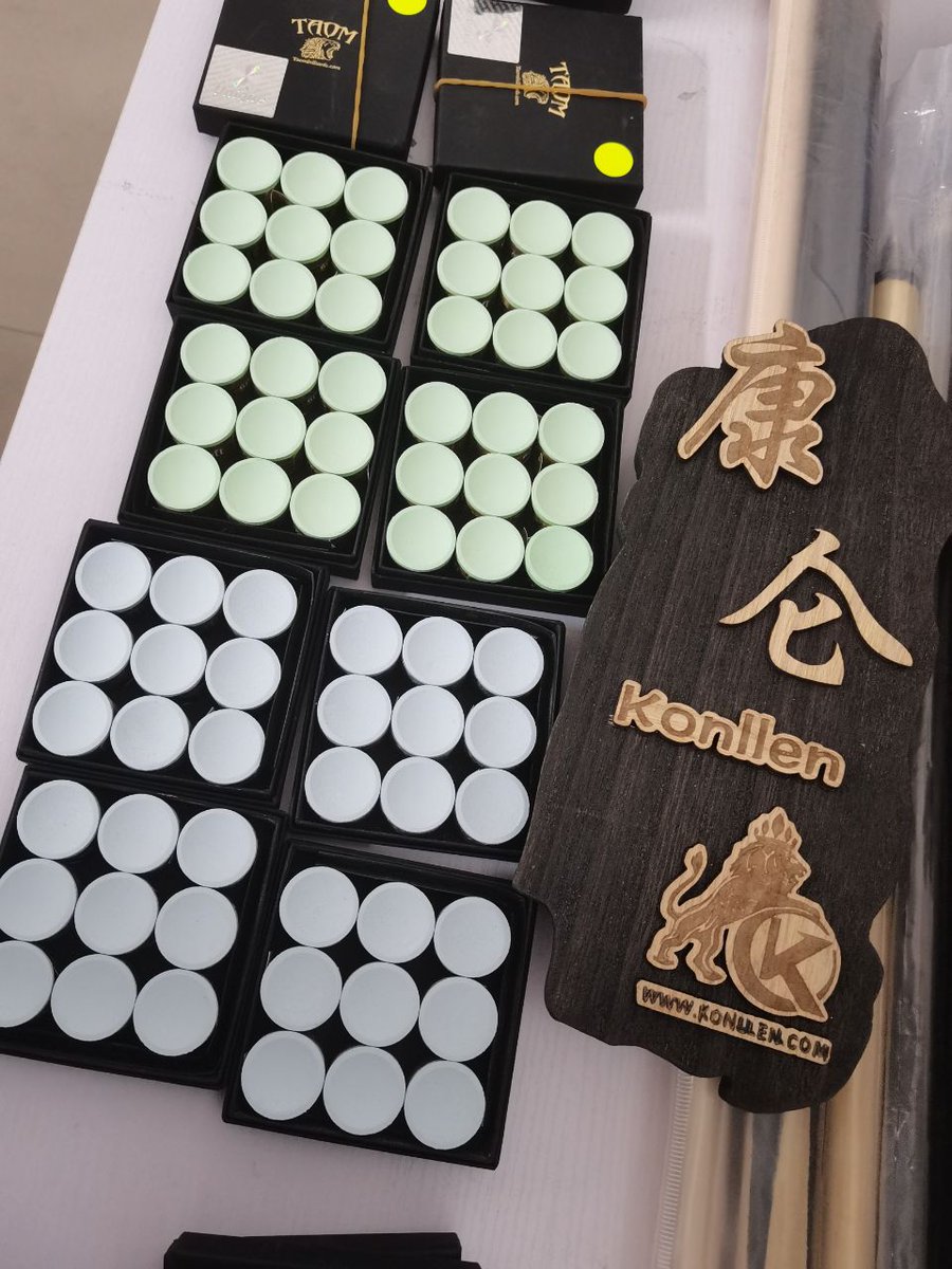 billiardking_'s tweet image. [What's in my billiard storage? ]
These are the TAOM chalks that just arrived today, in fact there are more in the warehouse than in the picture~
#Konllen #poolcue #billiards #BILLIARDCHALK
