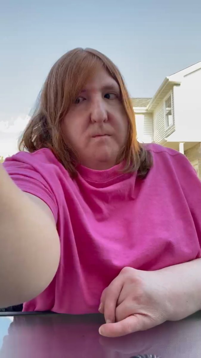 Melissa Blake tweet media