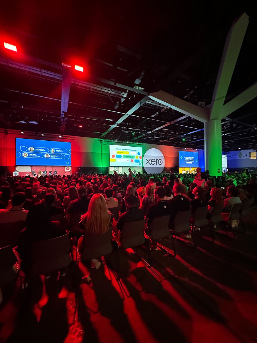 #Xerocon never fails to impress us! Thank you @Xero for featuring Amaka in the breakout session on finding the right apps for the job. 🔄 Great to see us represented alongside such great apps! 👏 @XeroAPI