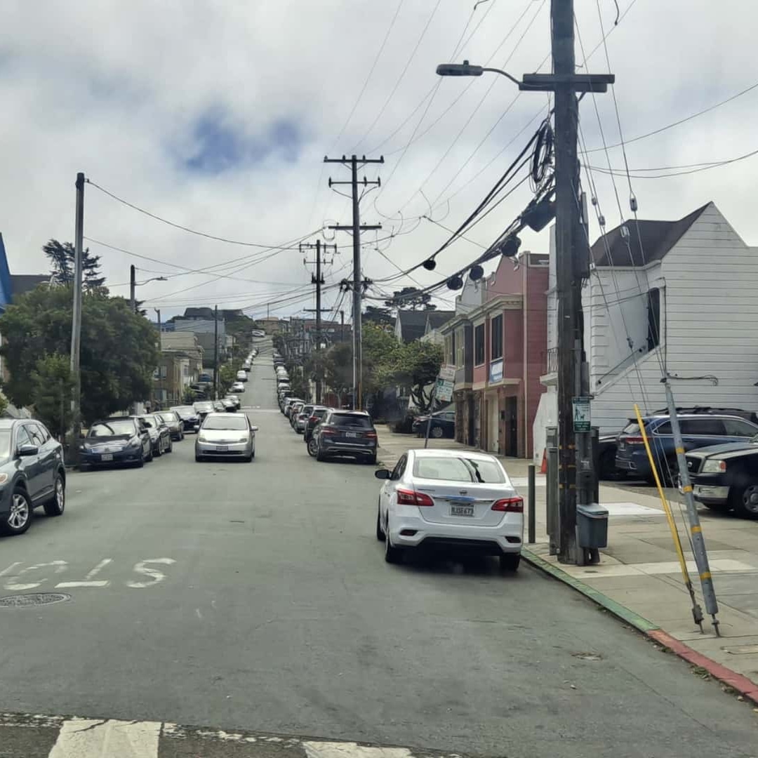 jlints58's tweet photo. AugustFalls16 "accomplice" #poetrycommunity #poetsofTwitter #5line #WritingCommunity
Not one more hill, not again
my friend, what we accomplish
reverses course at the end
maybe summer accomplice
is August driverless then. https://t.co/UsuLhASuaY