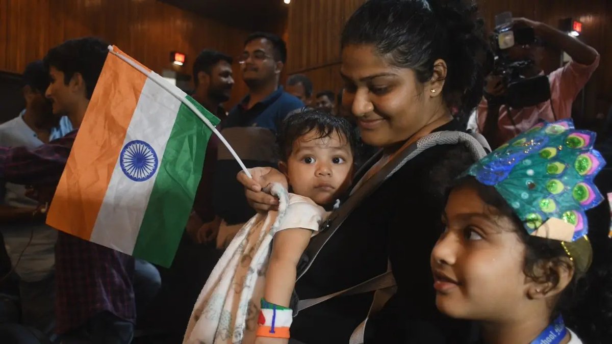 mid_day's tweet photo. #MiddayNews |
IN PICS: Citizens across India celebrate the successful soft landing of Chandrayaan-3 on the Moon's surface
#Chandrayaan3 #VikramLander #IndiaOnTheMoon #JaiHo #Scientists #EveryIndian #HistoryCreated #SouthPole #NewsUpdates
https://t.co/YgaA7Jp1RG https://t.co/N5HTrS37Ci