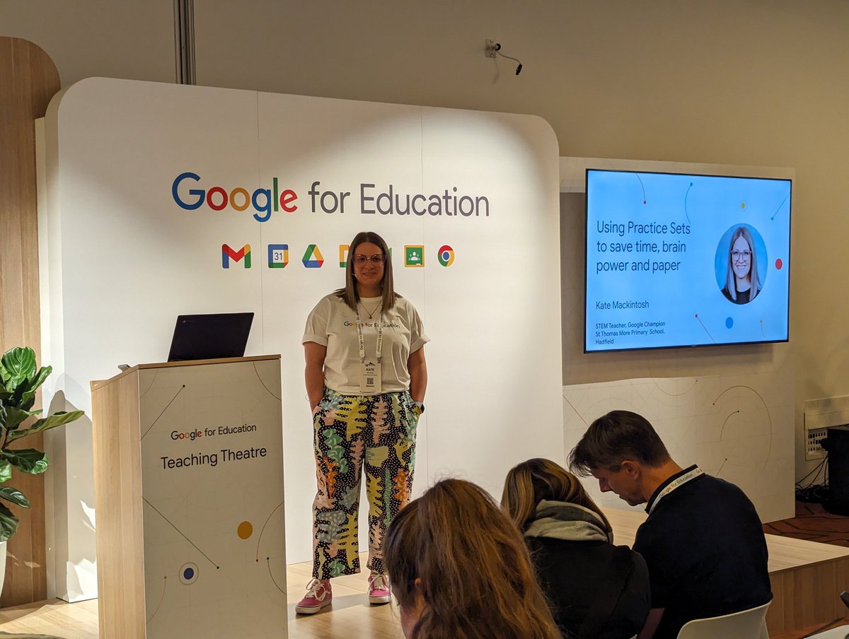 Ready set go! <a href="/heykatemack/">Kate Mackintosh</a> on stage here at #EdutechAU to talk about Practice Sets with Google Classroom. It's STEAM, not STEM :). Go Kate! #GoogleEdu