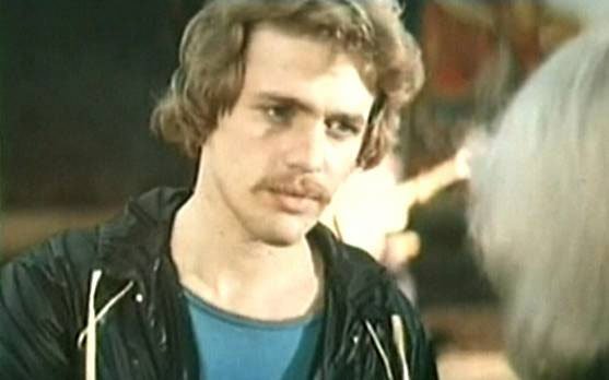 📽️🎬24 августа 1982 года состоялась премьера фильма «Не могу сказать „Прощай“».

📽️🎬«Не могу сказать „прощай“» — советский полнометражный мелодраматический художественный фильм режиссёра Бориса Дурова.

📽️🎬На танцах Лида знакомится с красавцем… t2p.pw/sF7ChGAllr