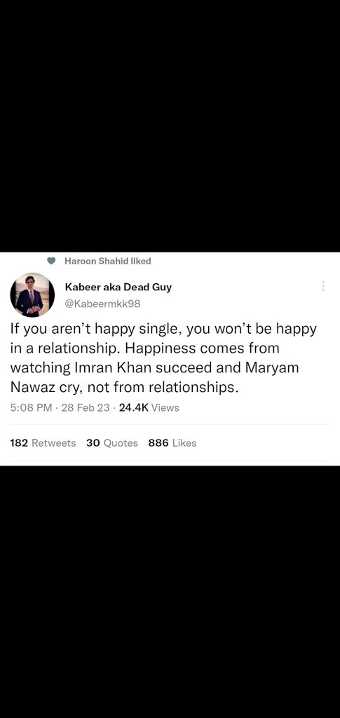 EmKomi's tweet photo. @WaqasnawazMD @MaryamNSharif 😃😅 https://t.co/HFZnRUi7OD