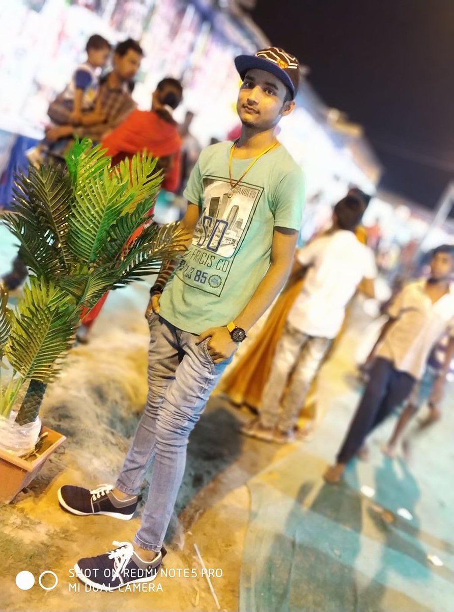 mr_asr25's tweet photo. #apexza #apexzainfotech #apexzainfotechpurnea #ajitsir #ajitjhapurnea #ajitsirpurnea https://t.co/ucRUh7MX6J
