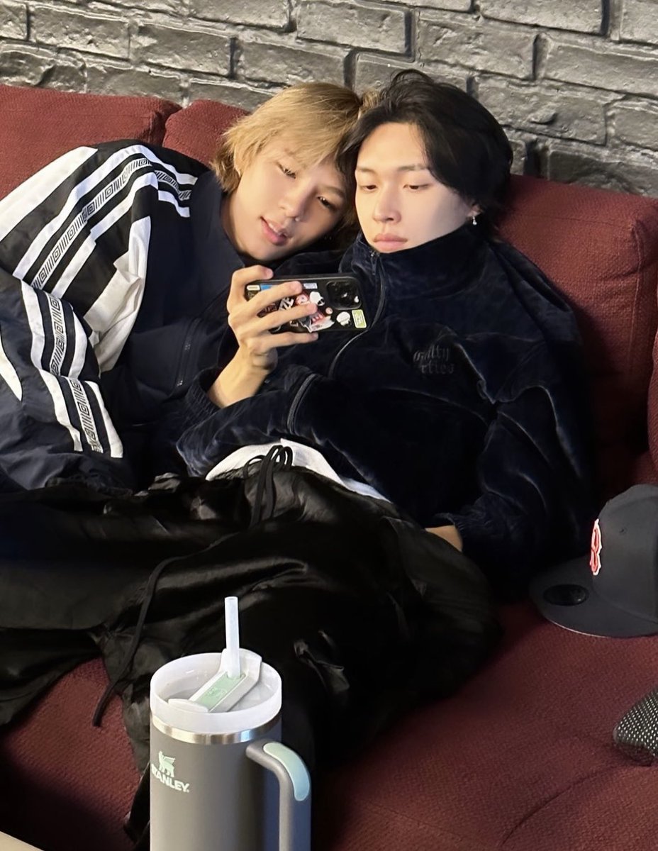 naeuitaro's tweet image. maknae line to                        shotaro to
shotaro                                       wonbin