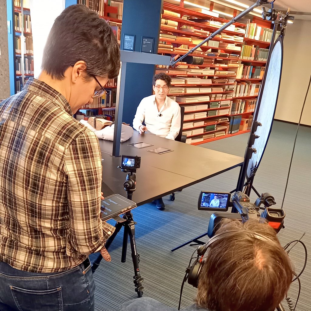 amwillemsen1's tweet photo. More filming yesterday ๐ฝ for exhibition #TheYear1000 in @ubleiden w/Alex Kerkhof @Oldfrankishphil of @FryskeAkademy on languages of 10th/11thC Netherlands & w/curator Arnoud Vrolijk handling #manuscripts from East & West ๐
exh opening Oct 13th @RM_Oudheden #sixweekstogo https://t.co/Xoh3lmSaE5