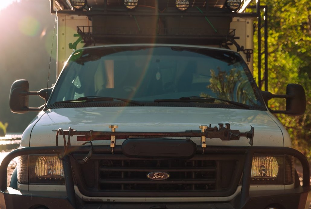 aclim8gear's tweet photo. Overlanding Pro Tips: How to Keep Your Multitool With You When Driving, At Camp, and On Foot
— 
From attaching it to your rig's grille frame to slinging it over your shoulder, keep your tool within arm's reach while on the go. Learn how below. 
— 
https://t.co/VvdcPOd9Yj https://t.co/opoVsU2fFB