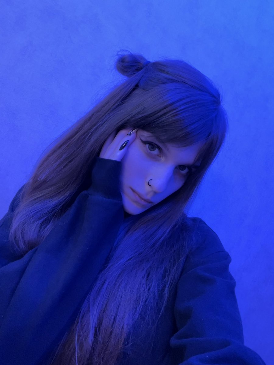 HollyPolly🐣 tweet media