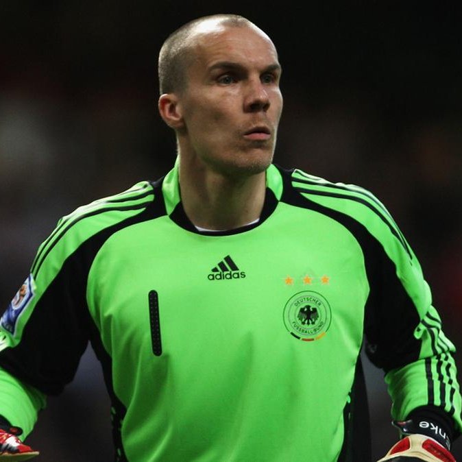 Former Germany goalkeeper Robert Enke would have turned 46 today. 😔 Just a reminder Enke struggled with his mental health throughout his career and his 2-year old daughter sadly passed away in 2006. 💔 After her death, Robert struggled to cope but concealed the seriousness of…