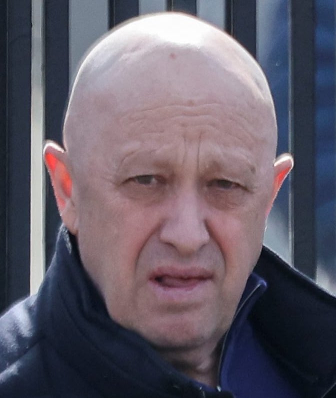 BREAKING NEWS: 10 Dead Including Wagner boss, Yevgeny Prigozhin, IN PLANE CRASH IN RUSSIA ⚠️ This is the guy who the media said was about to overthrow Putin. Is Prigozhin's death a prove that no cabal, clique or group can be more powerful than a dictatorial president?