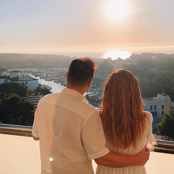 ZeroHotels's tweet photo. Despiértate con las mejores vistas al puerto desde la comodidad de nuestras habitaciones superiores con vistas al puerto en Zero Drach del Mar. 🛥️🌊
https://t.co/CepsQEEnuk https://t.co/iGXwKC7oiQ