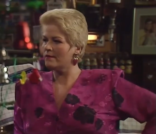 EarringsofPat's tweet photo. Episode 297: 17 December 1987. It's nearly Christmas in Walford and today brings a double new earring alert! #NewEarring #95 #EarringsofPat #Eastenders https://t.co/5PWLG1bA2i