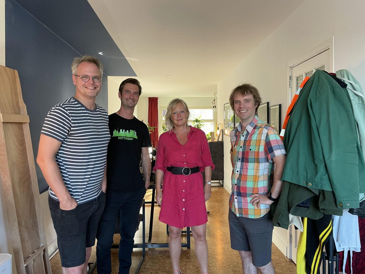 In de 30e RTM XL Podcast gaan we in gesprek met wethouder Klimaat, Bouwen en Wonen: <a href="/ChantalZeegers/">Chantal Zeegers ( harsh_arora )</a>. Een gesprek over hoe we Rotterdam verder kunnen laten groeien, ook in kwaliteit. Wat is de droom van de wethouder voor Rotterdam in 2040? Luister nu! open.spotify.com/episode/2w1ytp…
