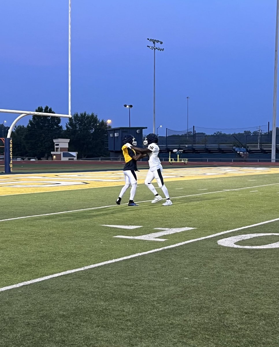 We are one week away from GAMEDAY! 🤯💙💛 Let’s Go <a href="/GoChoctaws_FB/">Mississippi College Football</a> ! <a href="/CoachJBland/">John Bland</a> <a href="/Dsm7_/">DeAnte Smith</a> <a href="/coachtbgilbert/">Tony Gilbert</a> <a href="/MekyleFranklin/">Me’Kyle Franklin</a>