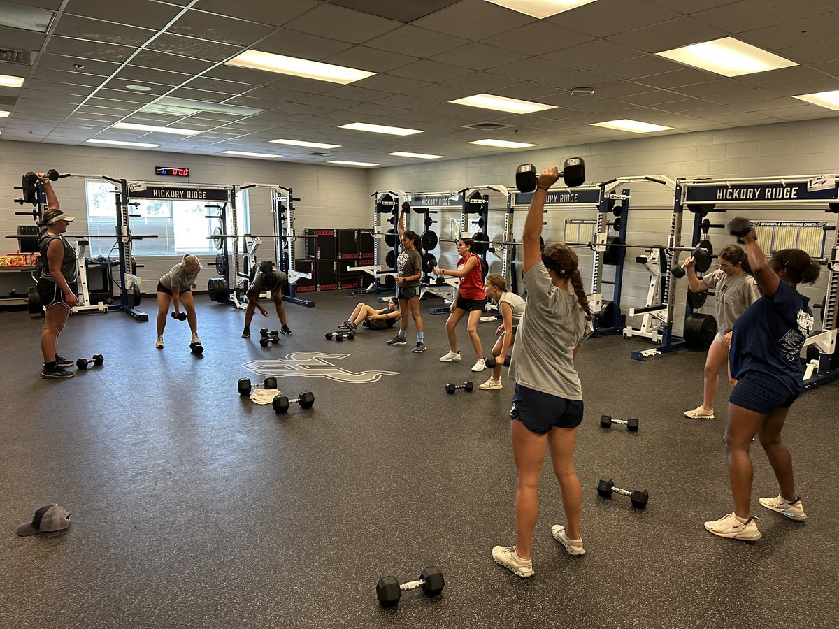 The program is ready to make another run to the SHIP!! It starts with off season work!! We will not be out worked!  #dawgmindset #chasingtheship #GOBULLS🤘🏽<a href="/Gm4Sports/">Greater Metro 4 Conference</a>