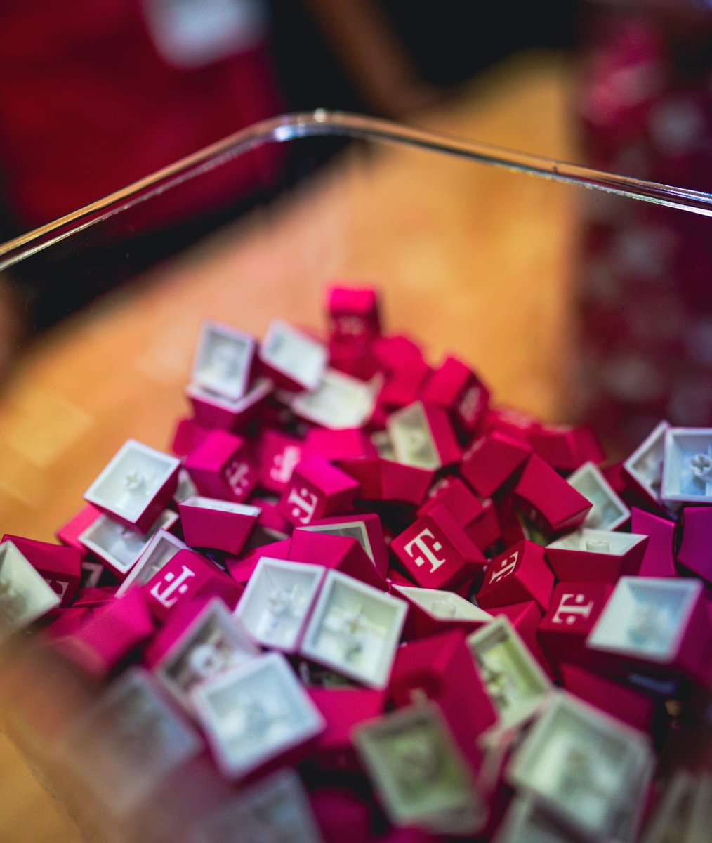 Telekom zockt tweet media