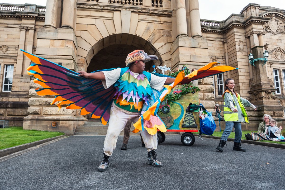 Mind the Gap (@mtgstudios) on Twitter photo Birdie is travelling to <a href="/GDIFestival/">Greenwich + Docklands International Festival</a> this Sat 26 Aug, 13:00 & 15:30, at Riverside, Cutty Sark Gardens.
A fun and poignant show that blends choreography and original music to tell a powerful story about climate change for ages 5+
We can't wait to see you there!
📸 <a href="/tomwoolphoto/">Tom Woollard</a> Birdie is travelling to <a href="/GDIFestival/">Greenwich + Docklands International Festival</a> this Sat 26 Aug, 13:00 & 15:30, at Riverside, Cutty Sark Gardens.
A fun and poignant show that blends choreography and original music to tell a powerful story about climate change for ages 5+
We can't wait to see you there!
📸 <a href="/tomwoolphoto/">Tom Woollard</a>