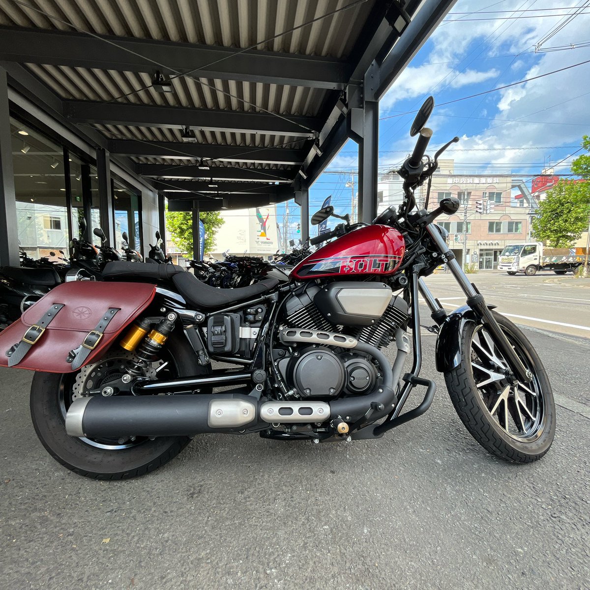 ComYamaha819's tweet photo. 【中古車】BOLT Rスペック ABS
2017年式 走行距離は12600kmです。
車検は2024年4月迄。
色はご覧のダルレッドカクテル(レッド)
詳細はグーバイクでご覧ください。
#YAMAHAが美しい
#Yamaha
#BOLT
#yamahabolt
#yamahaboltrspec
#boltrspec
#バイクのある生活
#usedbike
#中古バイク https://t.co/JUbi7QY1TW