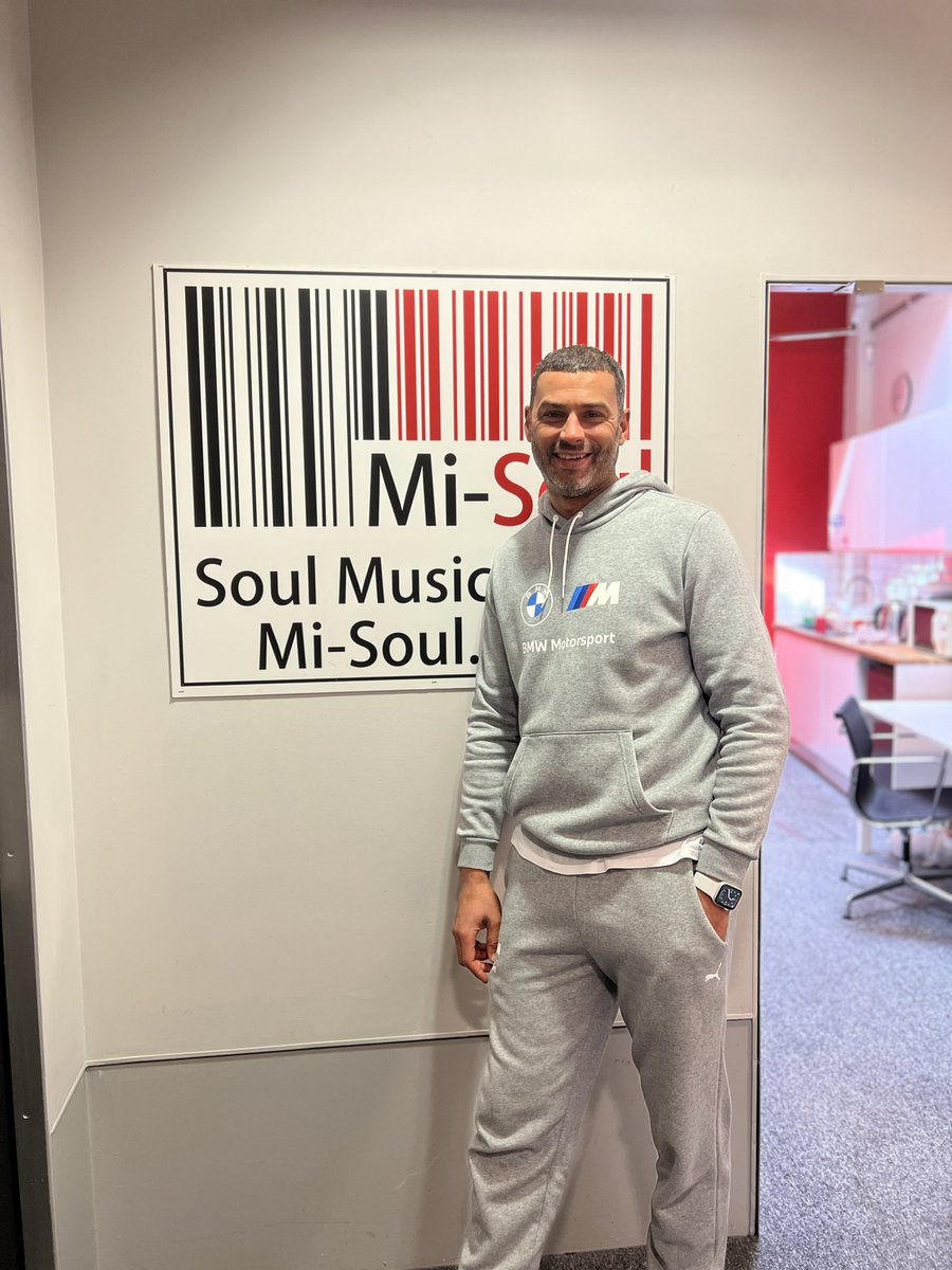 Craig Williams DJ (@craigwilliamsdj) on Twitter photo We gonna keep those choons comin’ your way on this #tbt ❤️
Listen in from 1-4pm for a touch of #miafternoons 
<a href="/misoulradio/">Mi-Soul</a> 📻
#misoul #classics #anthems #thursdayvibes #requesthour #otw #famousbirthdays #yourbirthday #radio We gonna keep those choons comin’ your way on this #tbt ❤️
Listen in from 1-4pm for a touch of #miafternoons 
<a href="/misoulradio/">Mi-Soul</a> 📻
#misoul #classics #anthems #thursdayvibes #requesthour #otw #famousbirthdays #yourbirthday #radio