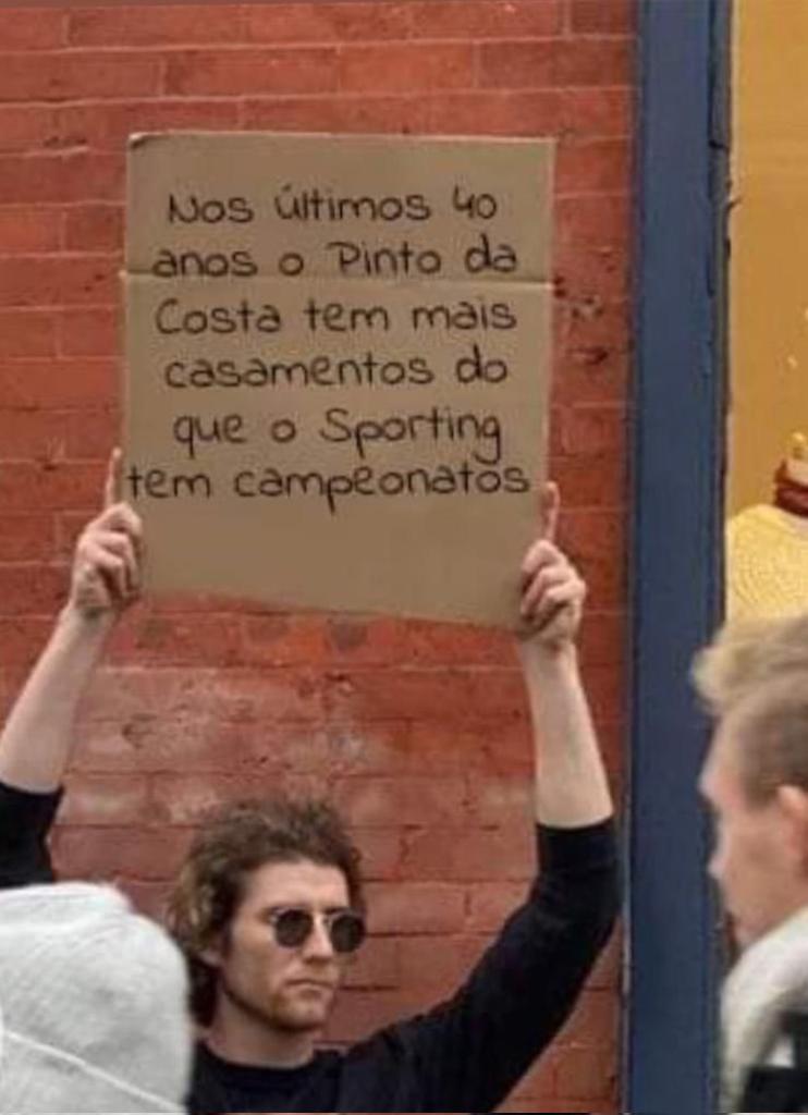 velhooficial's tweet photo. Essa é que é essa https://t.co/BbxGkB9seq