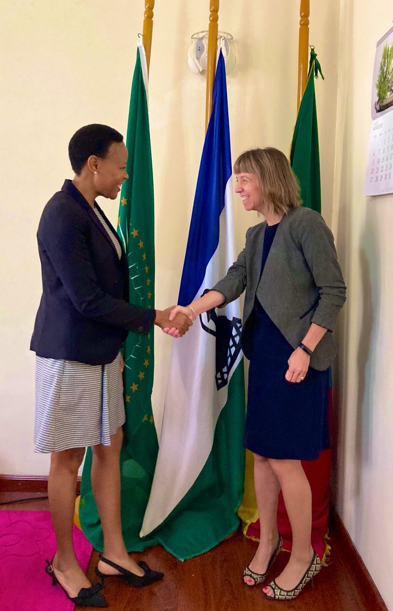 MadeleineFCDO's tweet photo. New colleague, new energy, shared aim of making the #AfricanUnion the best it can be. My thanks to HE Ambassador Sekete 🇱🇸🇬🇧
@MsN_SEKETE for receiving me #TwoKingdoms https://t.co/Dz38dT0lrm
