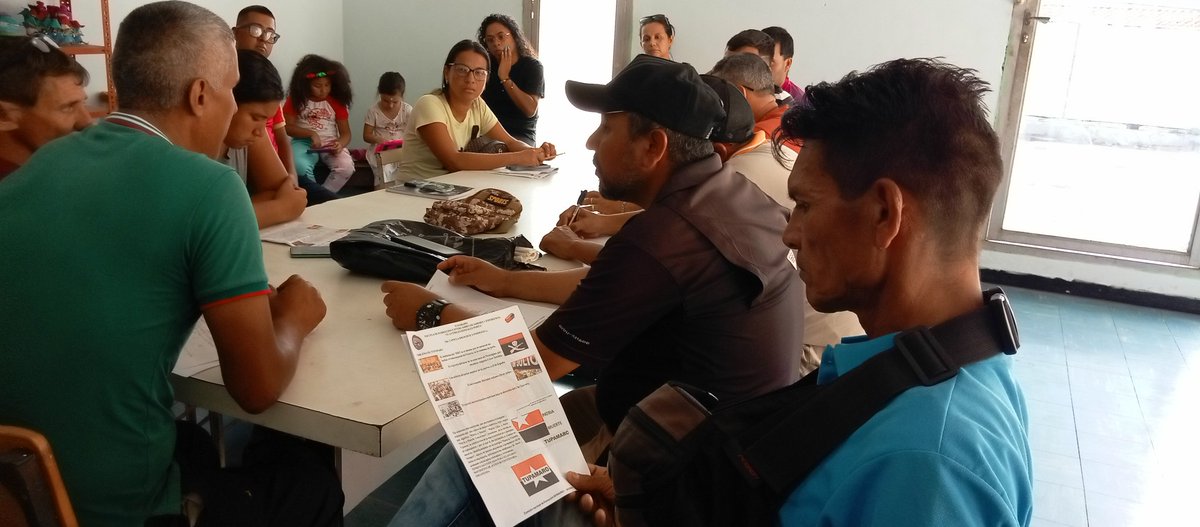 Seremos Breve; La Formación es la base fundamental para la construcción del hombre nuevo en la sociedad que, queremos. 
Formarnos es nuestra tarea diaria por qué en nuestra. Era Rebelde @TupamaroMRT Es Ejemplo De Lucha en 🇻🇪🔴⚫
#VenezuelaEsBRICS 
<a href="/NicolasMaduro/">Nicolás Maduro</a> 
<a href="/WBenavides_MRT/">Williams Benavides</a>