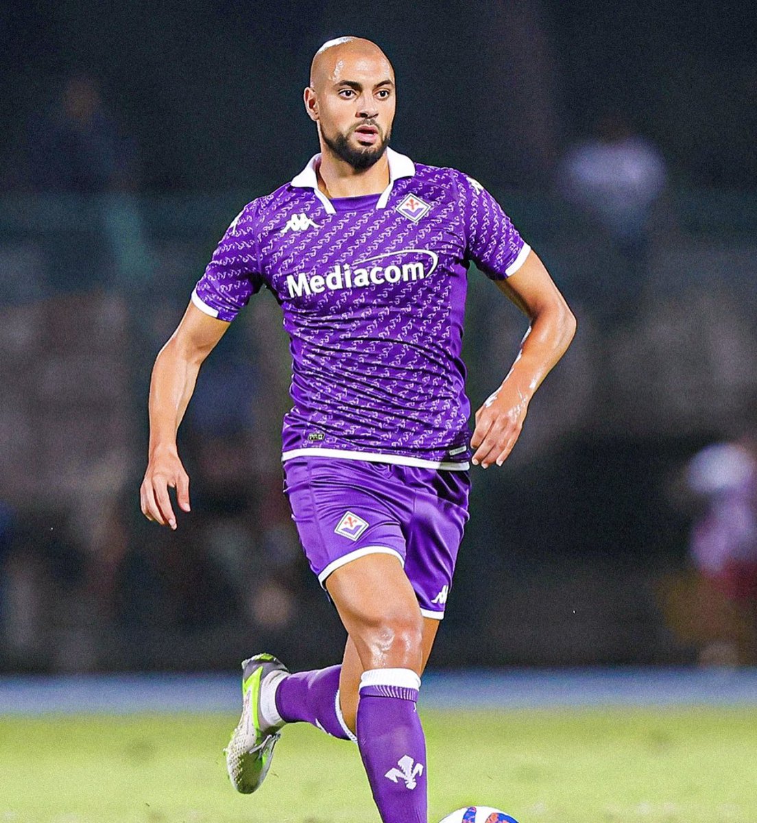 ManUtdInPidgin's tweet image. Drop ❤️ if you wan see Sofyan Amrabat at Manchester United 👇🏾