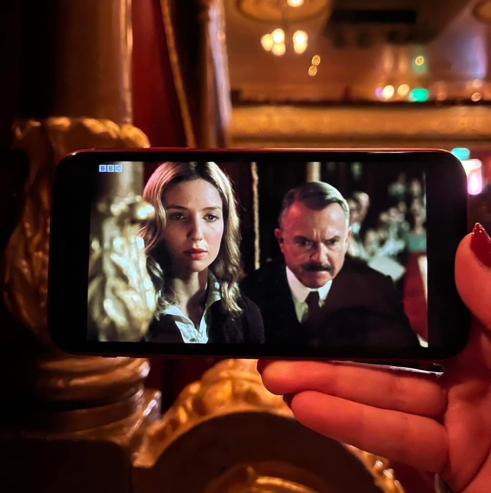 Throwback to when City Varieties Music Hall opened its doors to Peaky Blinders 🤩

Learn all about the film and TV scene in Leeds here: bit.ly/LeedsFilmTV 

#VisitLeeds #PeakyBlinders #LeedsCity