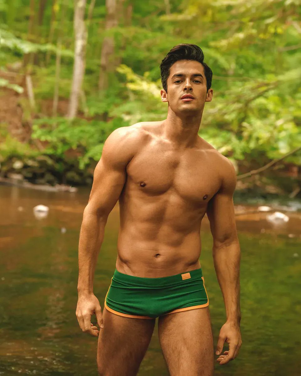_ModusVivendi_'s tweet photo. Swimwear finesse.
Tailored using a special fast-drying towel material, MODUS VIVENDI swimsuits elevate beach and pool experiences.
Shop now: https://t.co/8N0amihSot
#modusvivendi #thewayoflife #madeingreece #designedingreece #swimwear #menfashion #fashion https://t.co/6Wn4lmRWbW