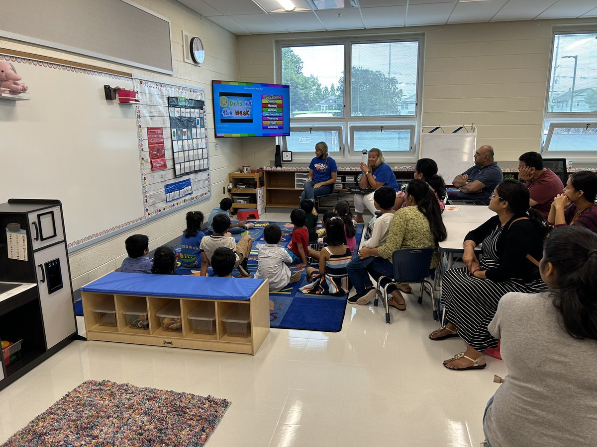 MrsCookWI's tweet photo. It was an exciting day at Wicoff!! We welcomed Kindergarteners and new students to our Wicoff family!!! Very excited for a great year!! https://t.co/c2yONZhAxA