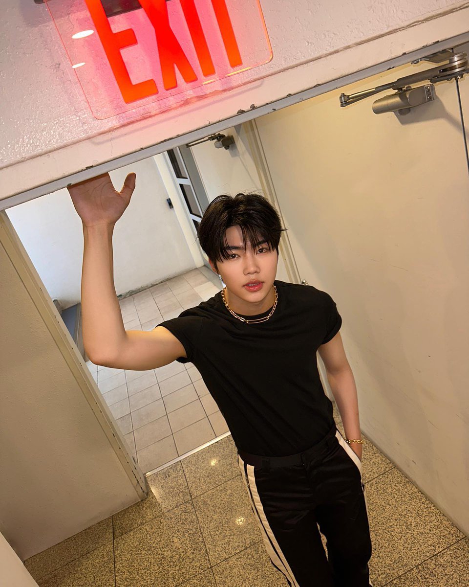 본인이 엠제트아기임을 한껏 어필하시는