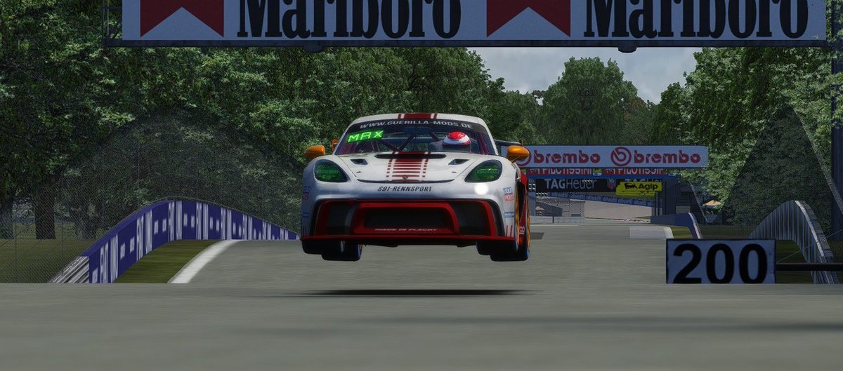 Skripi91's tweet photo. Let's fly together ;)
2nd last race of our Cayman RSR Trophy.
We're going to the crazy track of the Autodromo di Napoli. This will be a hell of fun 😁
All this on @TwitchDE starting around 20:15.

https://t.co/NVrda7J4Yh https://t.co/JhZwGCmjLI