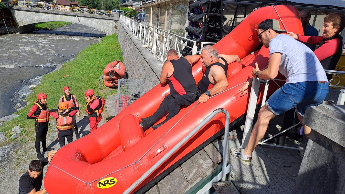 handiventure's tweet photo. Un été #handisport en #Chablais avec
@handiventure (suite 2) : retour en photos sur quelques sorties nautiques : #paranatation #pararafting #parakayak.. De quoi se rafraîchir !   #inclusif #handivalide #sportpourtous #Thonon
@auvergnerhalpes
@Dep_74 #FondationCera https://t.co/sXRMhufp5t