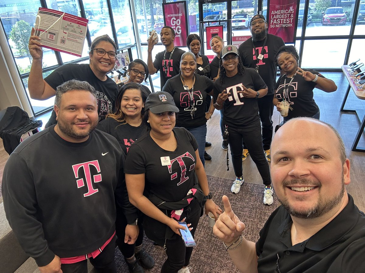 Taylor DeCastro (@t_decastro) on Twitter photo Two great sessions deep diving with #protection360 in the greater New Orleans area with <a href="/Karenthesprint1/">ThisGirlWearsMagenta- Senior Manager</a>,  Frankie G, and team. This team wants to go from good to great, and be the BEST at protecting their customers! <a href="/OdieRetail/">Odie A</a> <a href="/jorge_alvarez33/">Jorge Alvarez</a> @AhmadKCentral Two great sessions deep diving with #protection360 in the greater New Orleans area with <a href="/Karenthesprint1/">ThisGirlWearsMagenta- Senior Manager</a>,  Frankie G, and team. This team wants to go from good to great, and be the BEST at protecting their customers! <a href="/OdieRetail/">Odie A</a> <a href="/jorge_alvarez33/">Jorge Alvarez</a> @AhmadKCentral