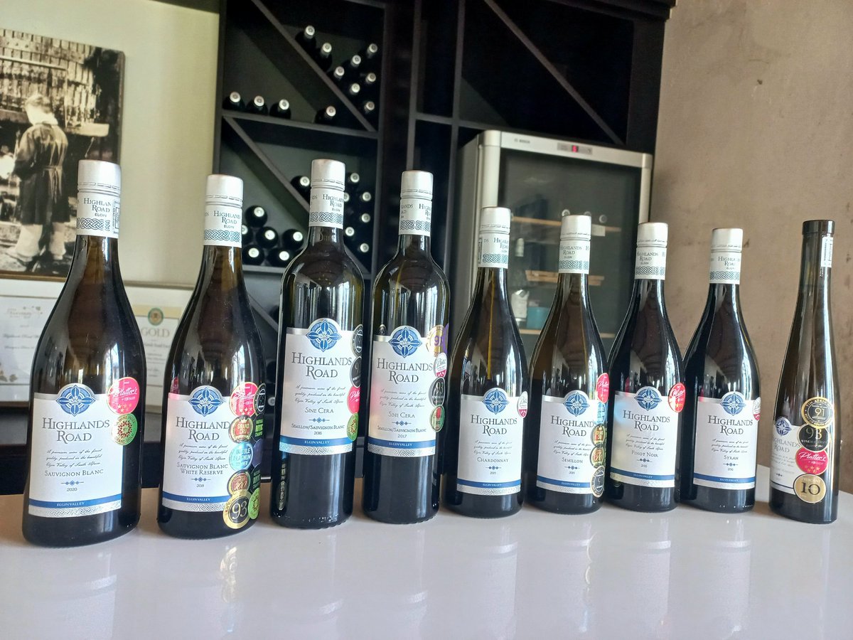 It's almost weekend and we would love to see you on the farm! Join us for a tasting and don't forget to pre-order one of our tasty platters

But, if you can't make it to the farm, remember that our whole range of wines are only a few clicks away at wine.highlandsroadestate.co.za/products