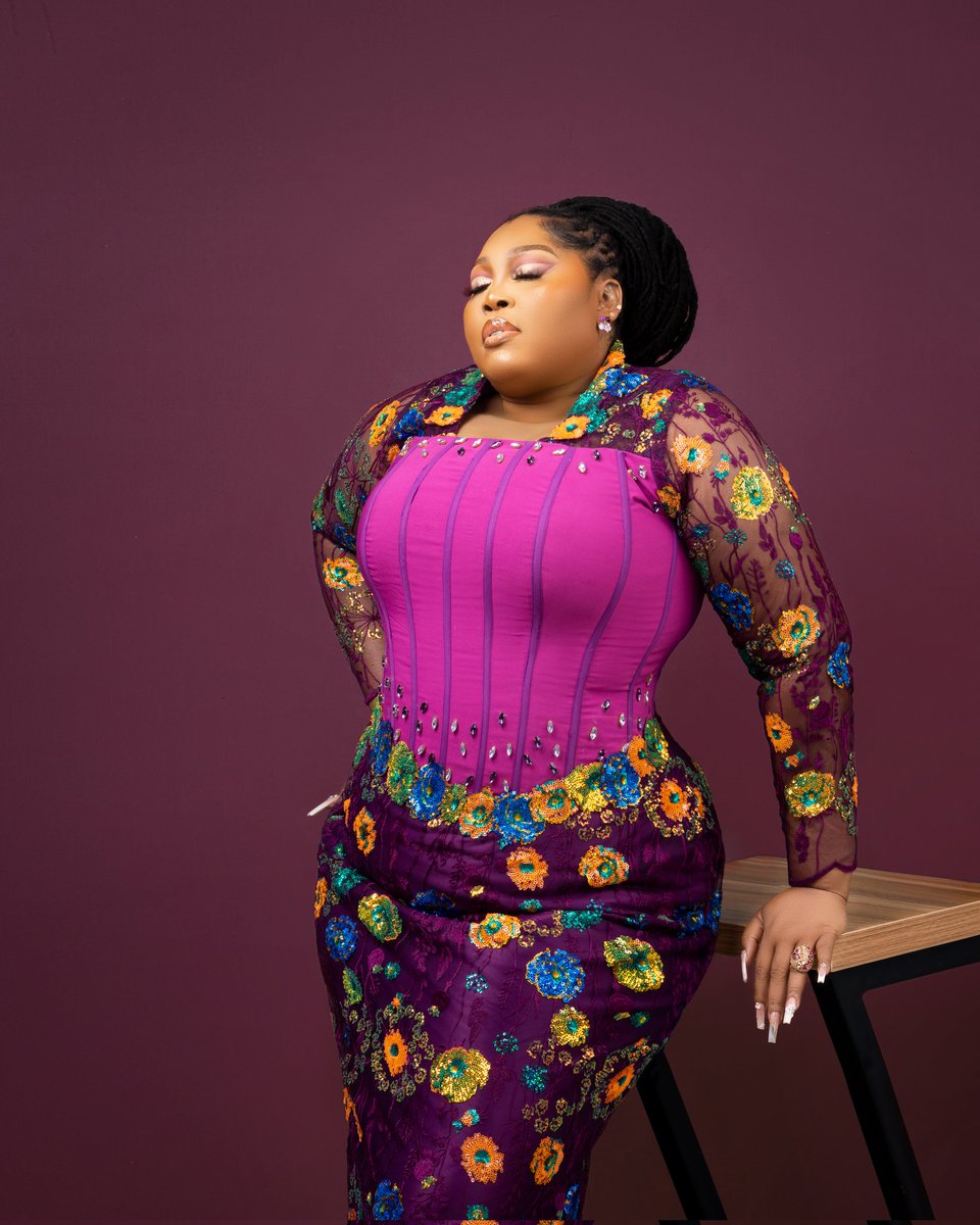 divalicious622's tweet photo. My Heart Is Filled With Love Compassion 💜💜
#Augustbabe
#givethemhothot🔥🔥🔥🔥🔥 #angel
#chistunners
#positivevibes 
#gratitude 
#Asam 
#bbnaijaAllstars #BBNaijaAllStar 
#NSPPD 
#Ceec #MercyEke #timeless #Asake02Arena #PositiveVibesOnly #Alex https://t.co/kKDKO3hLoH