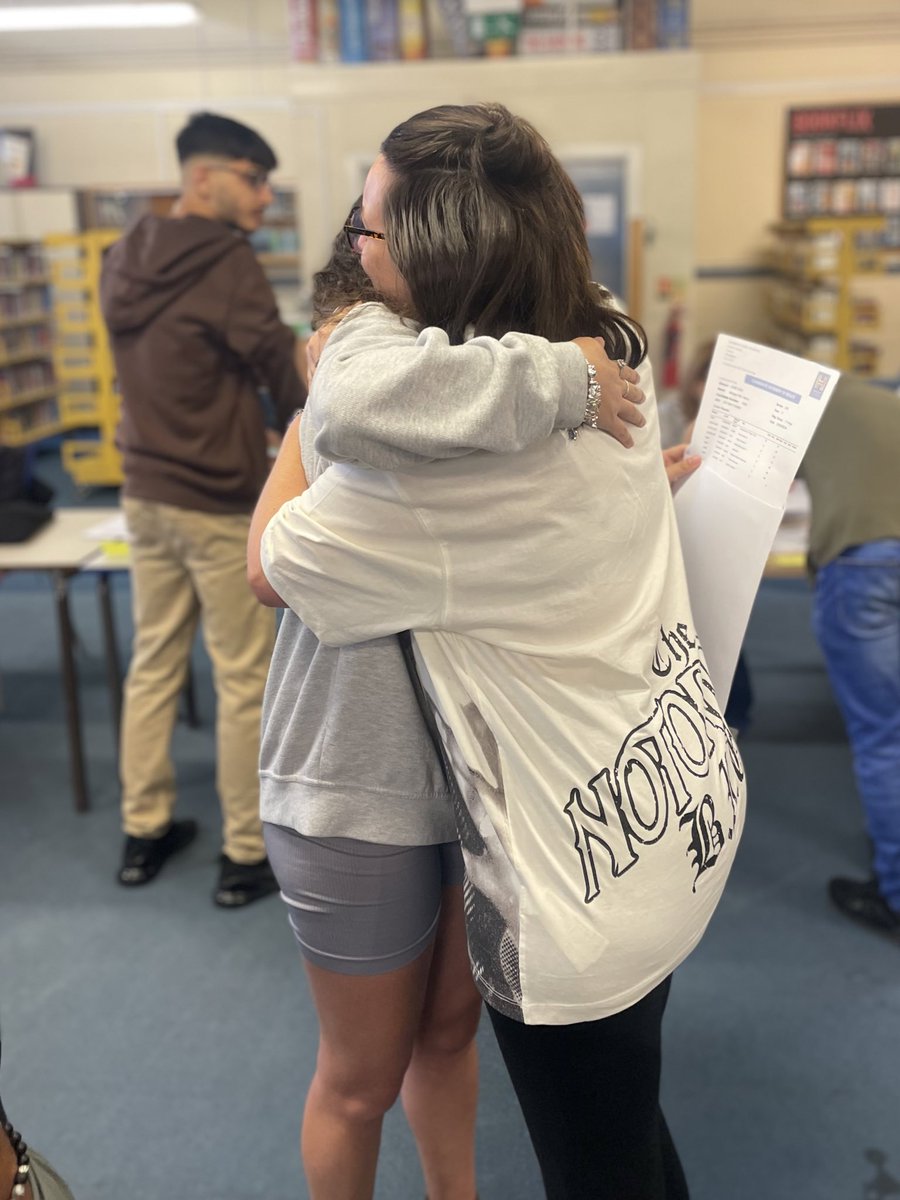 HarrowHighSch's tweet photo. Well done to all who received their GCSE results today, we’re so proud of your achievements! 👏

We wish you all the best and look forward to welcoming many of you back to join our Sixth Form. 

#GCSEResults2023 https://t.co/2PqZw9EG5w
